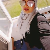 Yousra Talaghzi的照片