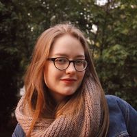 Nina Ssymank的照片