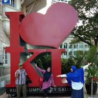 Yasfi Grandis的照片