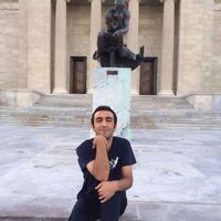 Vahab Solouki's Photo