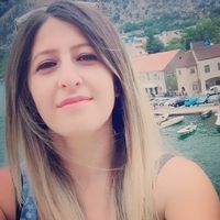 Ayse Yıldız的照片