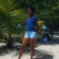 Eloïde Ahoua的照片