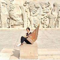 Asal Vaseghnia的照片