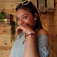 Imen Arizona的照片