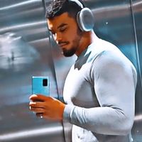 Samed Laddi的照片