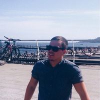 Lesha Yanchuk's Photo