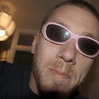 warren Thomas的照片