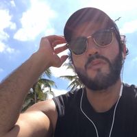 Daniel Apiquian's Photo