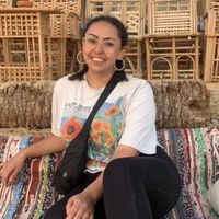 Lizzie Moukit's Photo