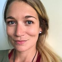 Hilary Robinson的照片