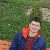 Alovatsho Ahmadbekov的照片