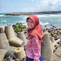 Annis Laras的照片