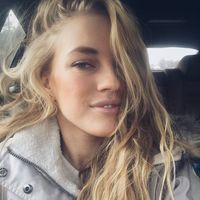 OLESIA MEDVEDENKO的照片