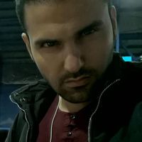 Photos de Hesam Negarestani