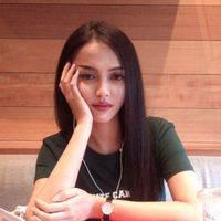 Cahyanti dania's Photo