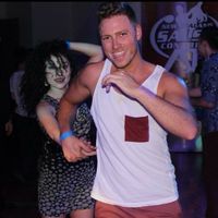 Simon Bozich的照片