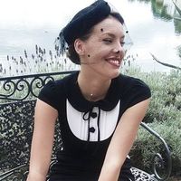 Lisa Le Guerneve's Photo