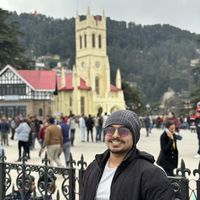 Amyn Charania的照片