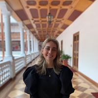 Valerie Fierro的照片