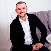 Dmytro Shavaliuk的照片