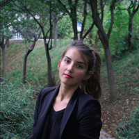 Louise Farnoux's Photo