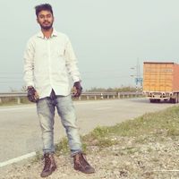 Tanmay Acharjee的照片