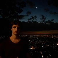 Julius Bussilliat的照片