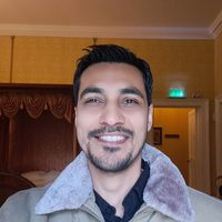 Ahmed H Rana的照片