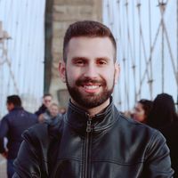 Lucas Moreira的照片