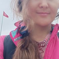 Akmaral Taza的照片