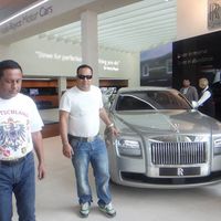 Lay Naing Barua的照片