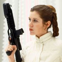 Maya Summer的照片