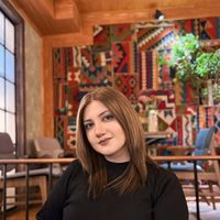 Chisty Poghos's Photo