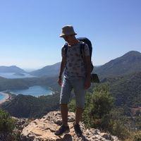 Fatih Kompas的照片