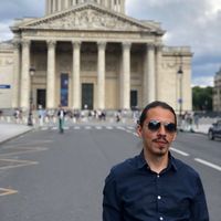 Kevin Aroca的照片