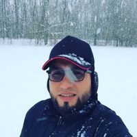 David Alvarez的照片