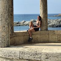 claudia garioni的照片