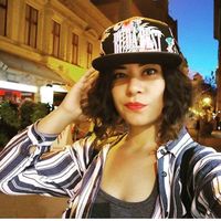 Fotos de Merve Nisa ŞEN