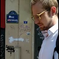 Wesley Schneider的照片