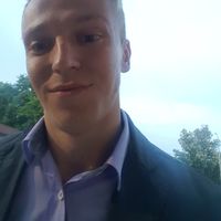 Максим Гарбузов的照片