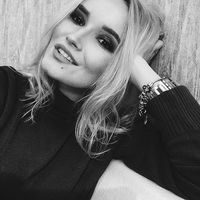 Alena Zaitseva的照片