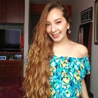 Claudia Portilla的照片