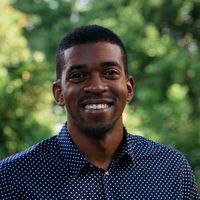 Zekariah McNeal的照片