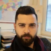 Salih Zencir的照片