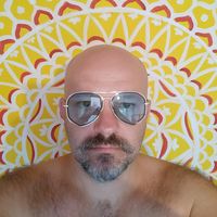 Lev Pachomoff的照片