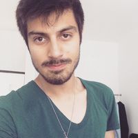 Alfredo Flores的照片