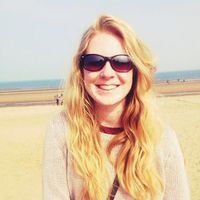 Gyöngyi Karácsony's Photo