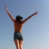 agathe villecourt的照片