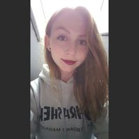 kelly van den Berg的照片