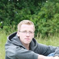 Konrad Szymczyk的照片